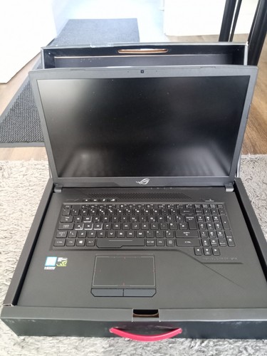 Asus rog strix gl703g scar - gl703g,