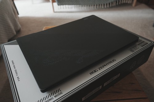 Asus rog zephyrus - rog, m16