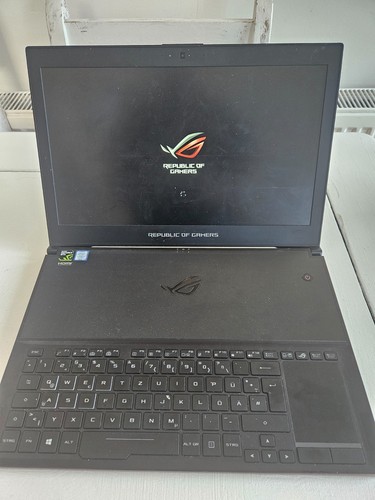 Rog zephyrus 1080 used - -,